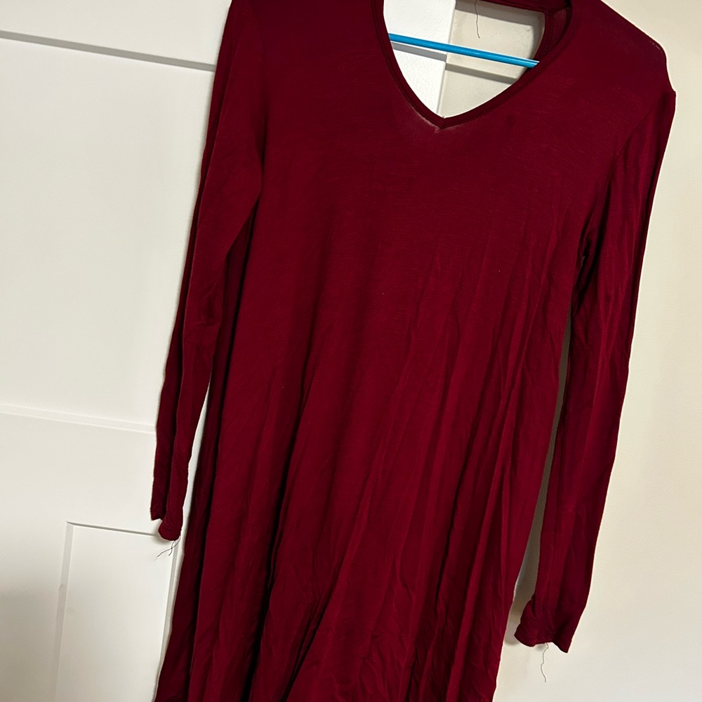 Elegant Red V-Neck Dress